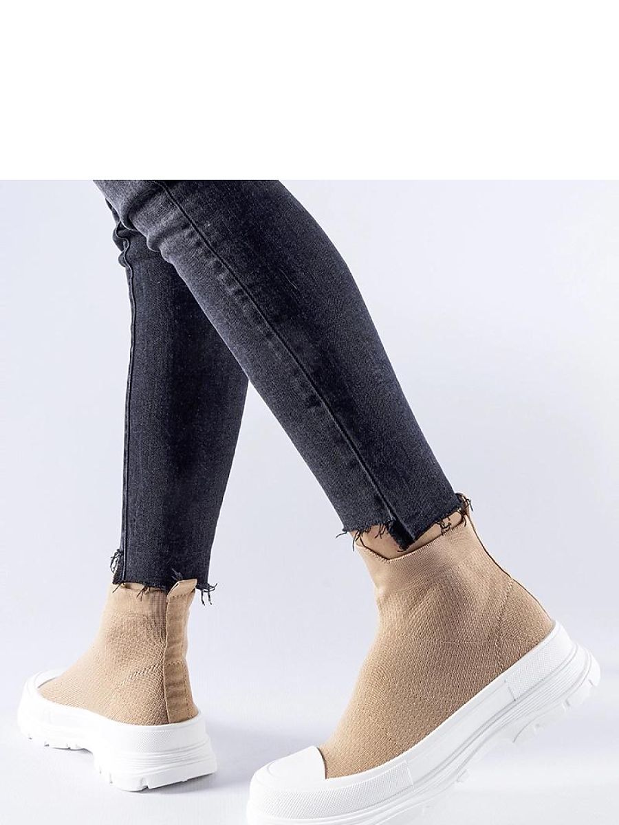 Sneakers model 207589 Solea