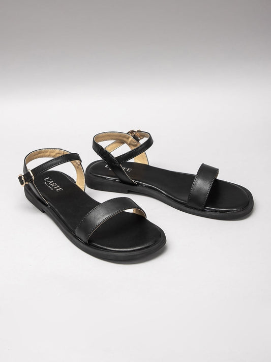Women's leather sandals