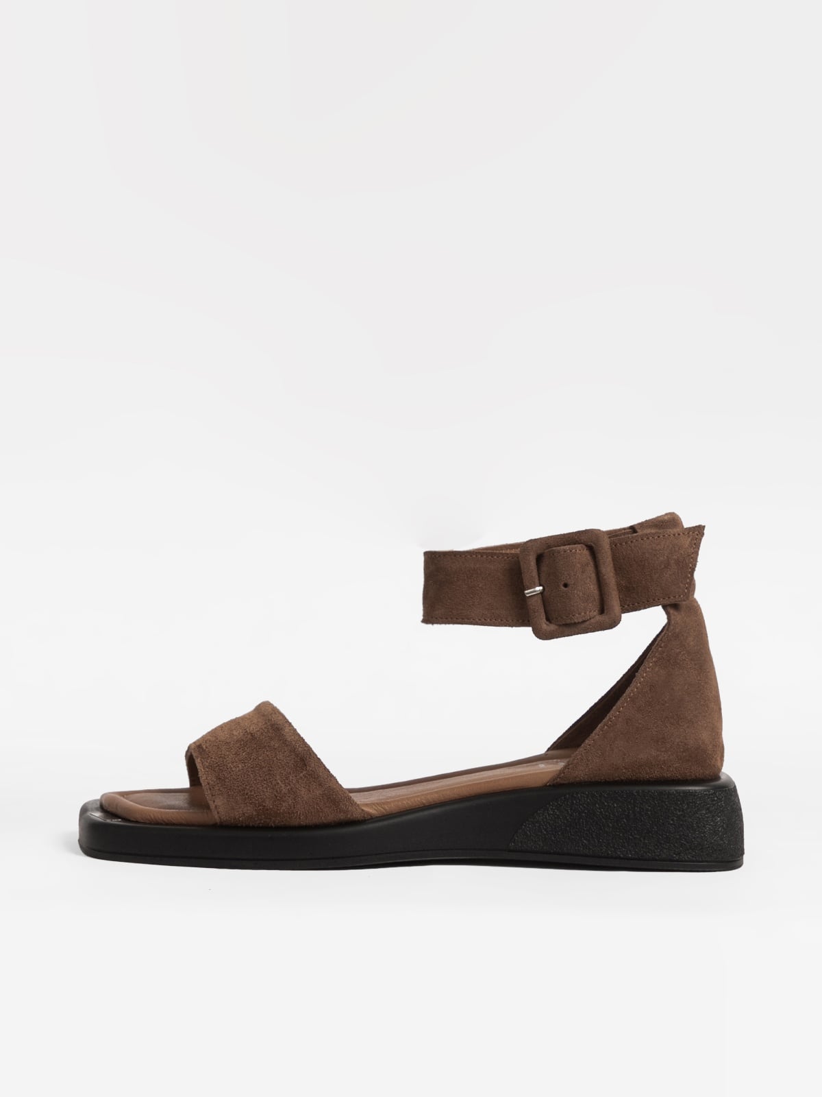 Women's leather sandals
