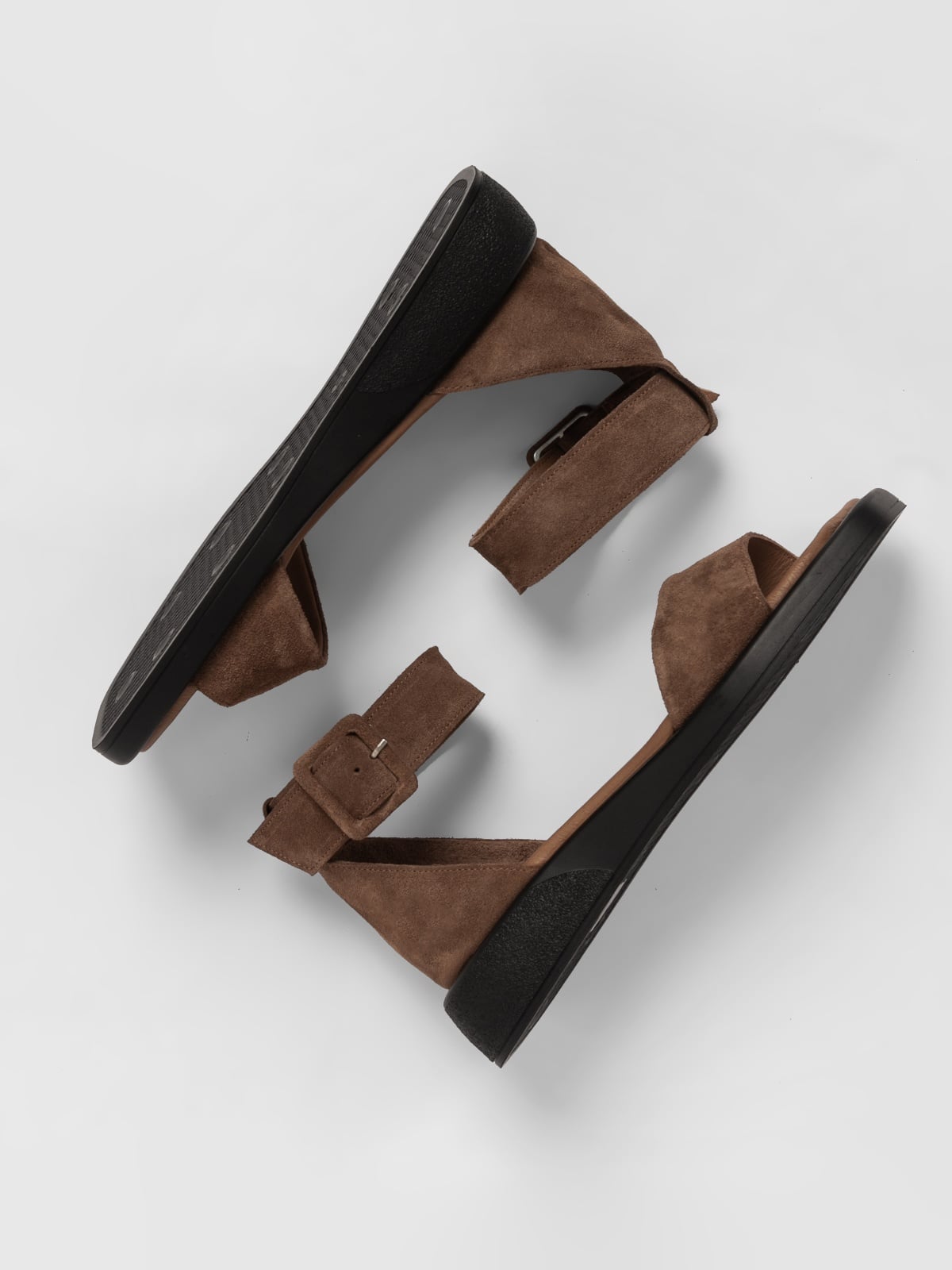 Women's leather sandals