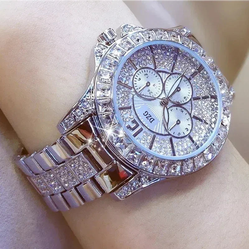 اللون: Silver - ساعة نسائية عصرية مرصعة بالألماس من أرقى الماركات الفاخرة