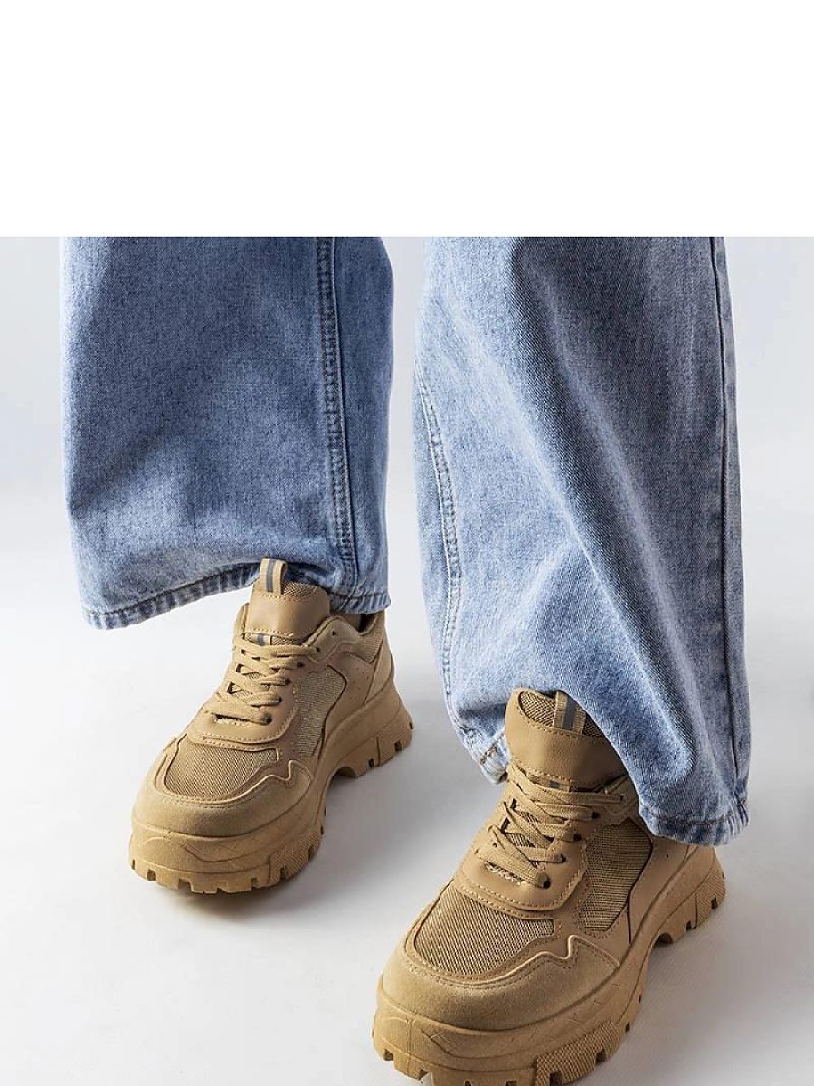 Sneakers model 207813 Solea