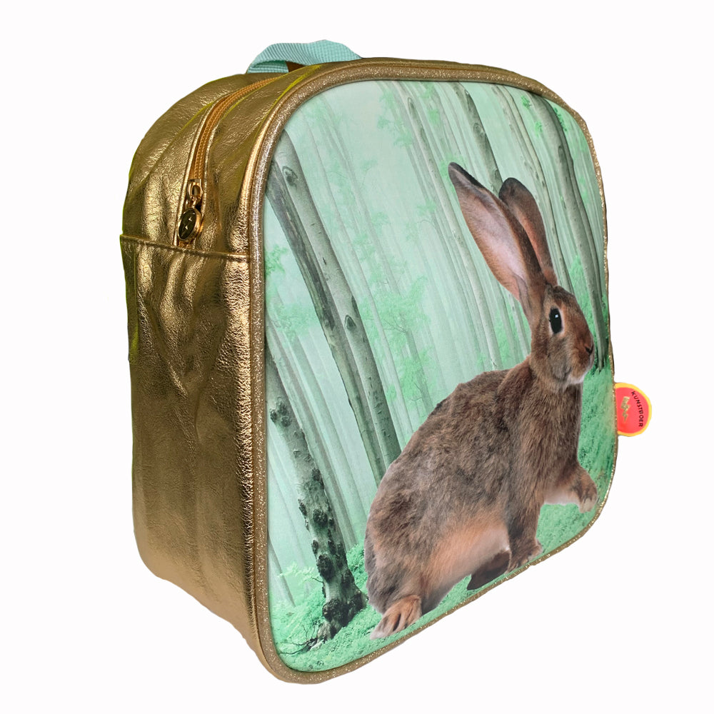 Backpack rabbit